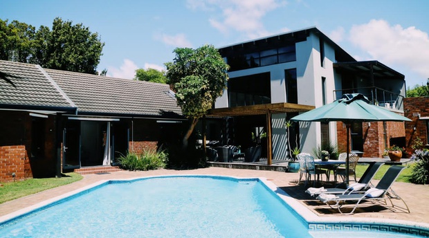Windsor House, guest house accommodation, Tokai, Cape Town, South Africa